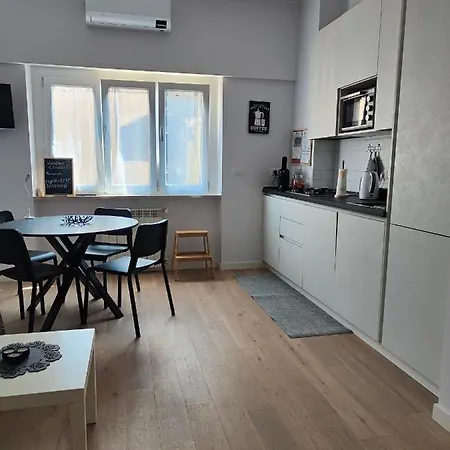 아파트 A Casa Di Francesca, Nuovo Bilocale Zona Balduina. 로마