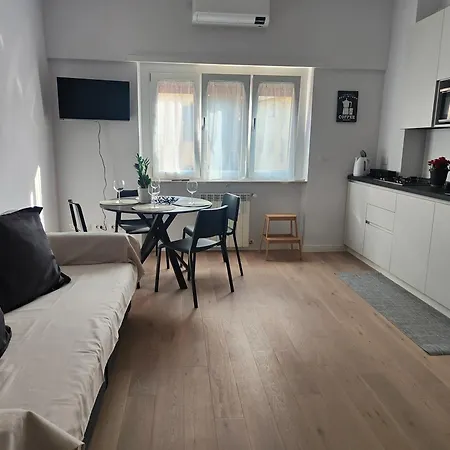 A Casa Di Francesca, Nuovo Bilocale Zona Balduina. 아파트